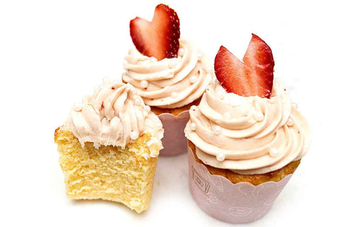 Lemon Cupcakes With Strawberry Buttercream