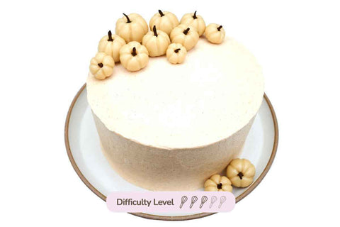 Pumpkin Cake with Maple & Cinnamon Frosting