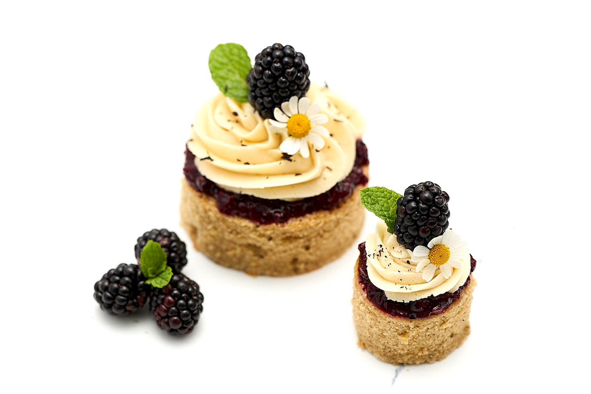 Earl Grey, Blackberry & Honey Tea Cakes by Crumble Crate