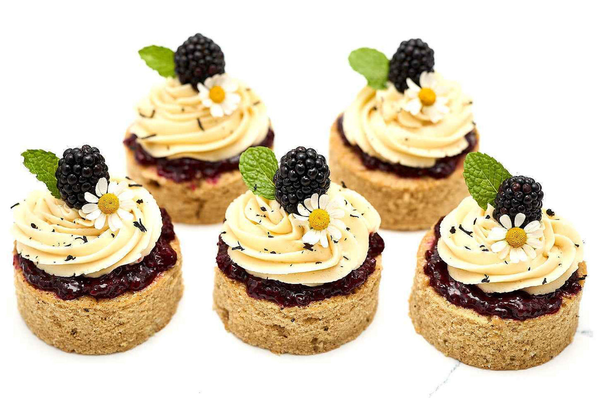 Earl Grey, Blackberry & Honey Tea Cakes by Crumble Crate