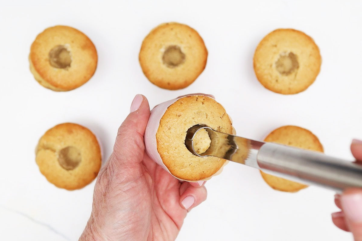 Banana Pudding Cupcakes by Crumblecrate.com